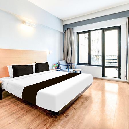 Hotel Super Townhouse Lakdikapul Hyderabad Esterno foto